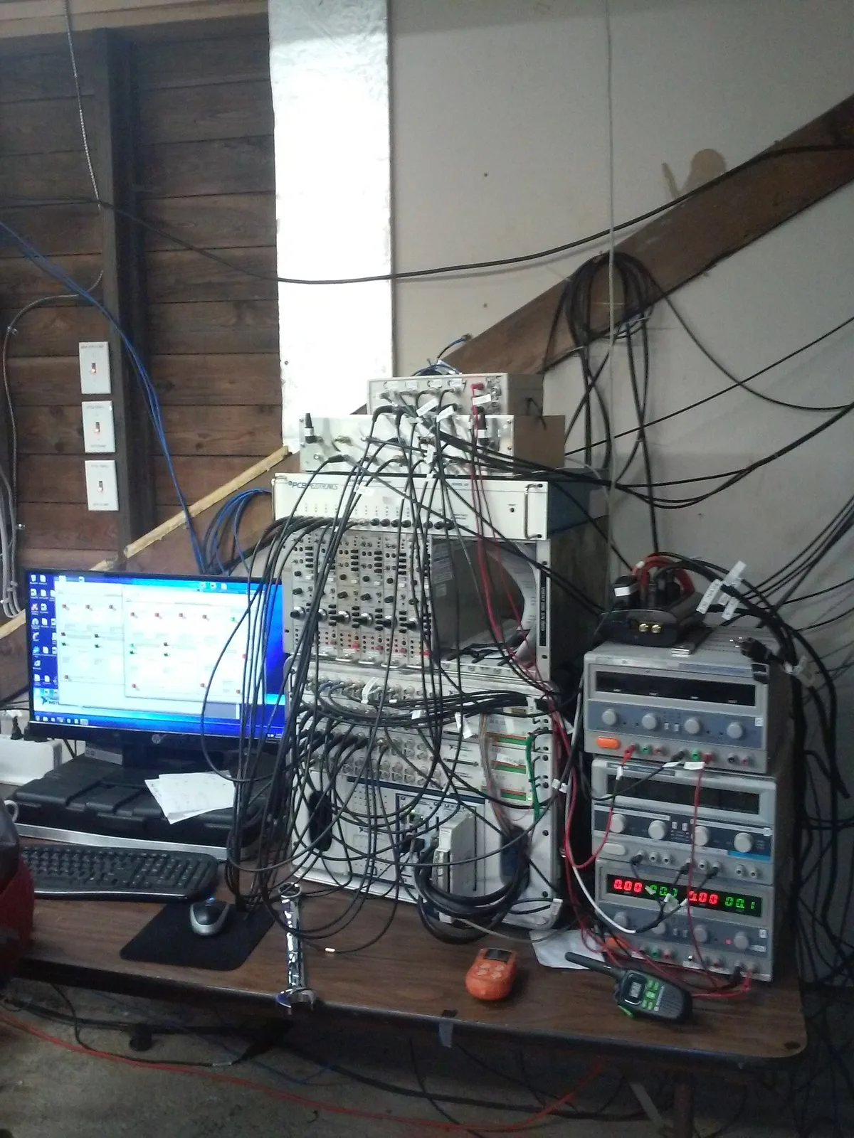 Field test and data acquisition rack